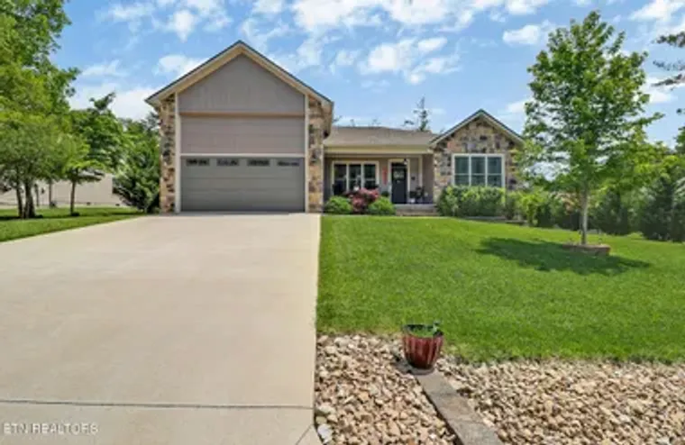 213 FOREST HILL DR, CROSSVILLE, TN, 3855..., Crossville, TN 38558