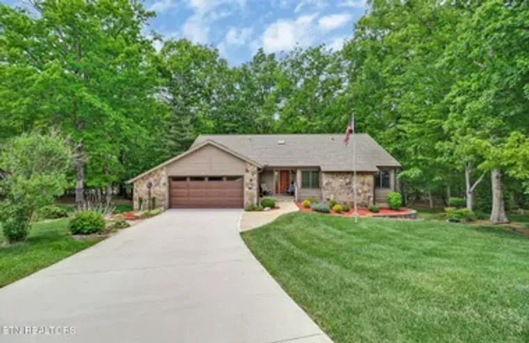 46 HEATHER GLEN CIR, CROSSVILLE, TN, 385..., Crossville, TN 38558