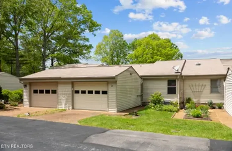 2 WOODLAND CT, CROSSVILLE, TN, 38558, Crossville, TN 38558