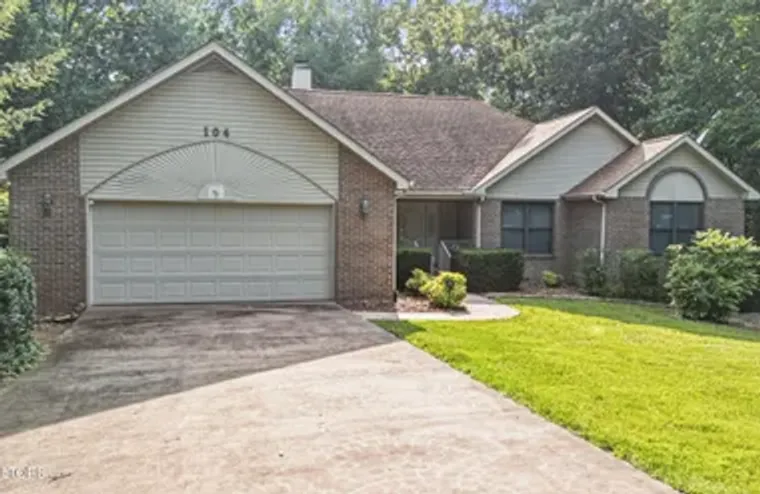 104 FLOSSMOOR CIR, CROSSVILLE, TN, 38558, Crossville, TN 38558