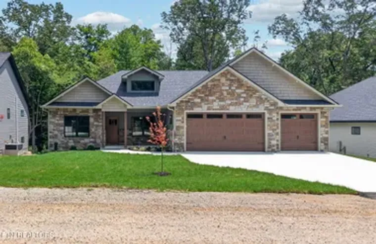 155 NATCHEZ CIR, CROSSVILLE, TN, 38558, Crossville, TN 38558