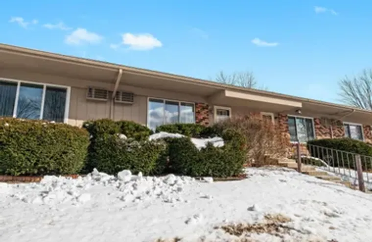 25140 POTOMAC DR 3, SOUTHLYONCITY_OAKLAN..., Southlyoncity_oakland, MI 48178