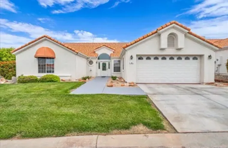 39 N VALLEY VIEW DR 42, ST GEORGE, UT, 8..., St George, UT 84770