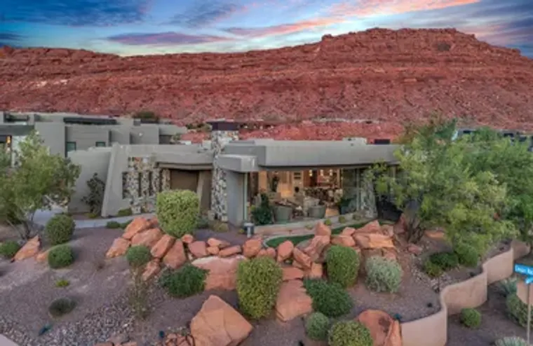 2047 W COUGAR ROCK CIR, ST GEORGE, UT, 8..., St George, UT 84770