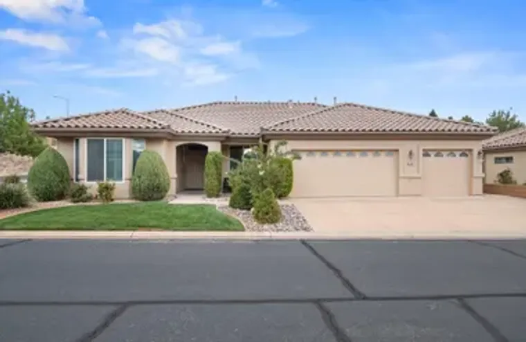 4569 S SANDSCAPE DR, ST GEORGE, UT, 8479..., St George, UT 84790