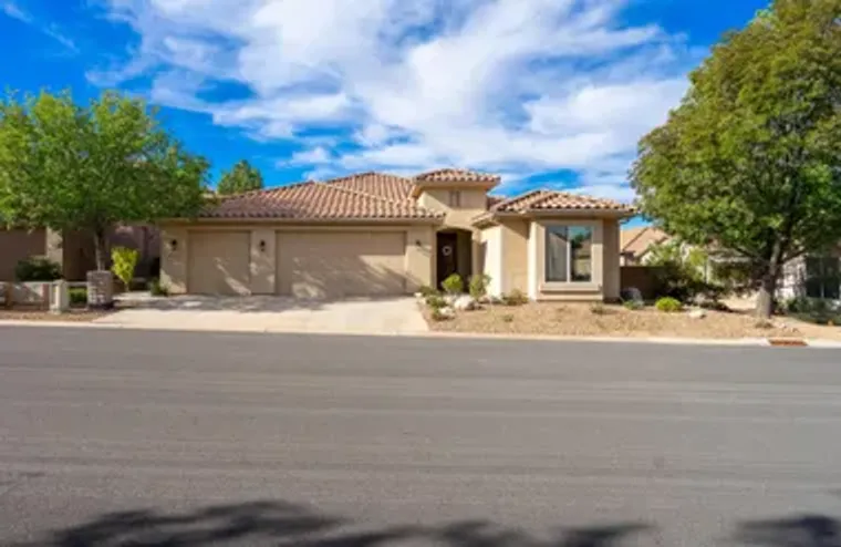 4888 S BONITA BAY DR, ST GEORGE, UT, 847..., St George, UT 84790