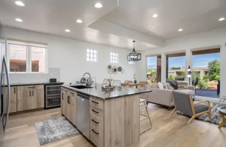 2255 N TUWEAP DR UNIT 22, ST GEORGE, UT,..., St George, UT 84770