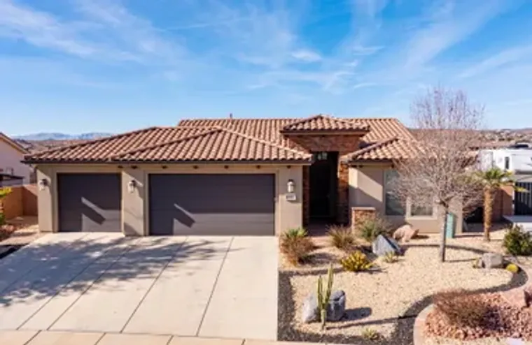 687 N MILLCREEK SPRINGS DR, WASHINGTON, ..., Washington, UT 84780