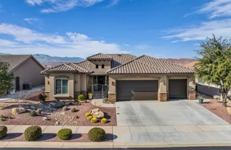 1376 W GARNET RIDGE DR, ST GEORGE, UT, 8..., St George, UT 84790