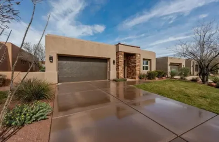 2085 N TUWEAP DR 30, ST GEORGE, UT, 8477..., St George, UT 84770