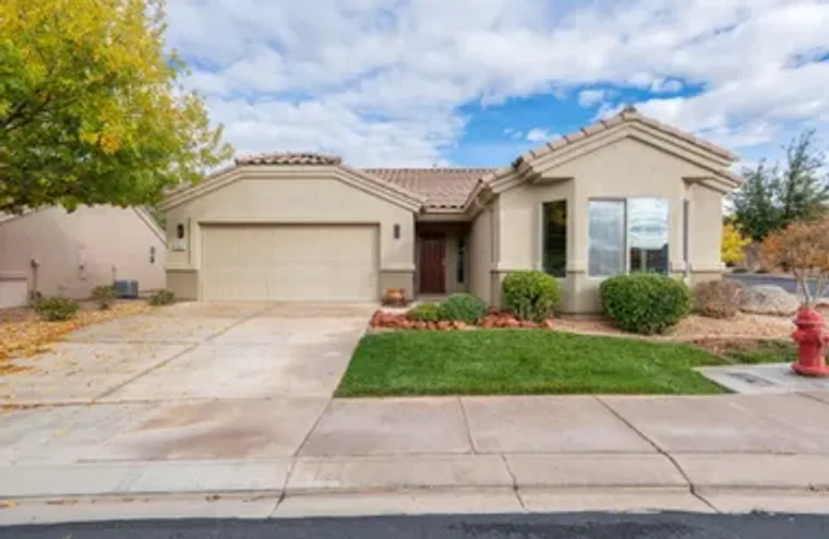 4399 S ASPEN GLOW DR, ST GEORGE, UT, 847..., St George, UT 84790