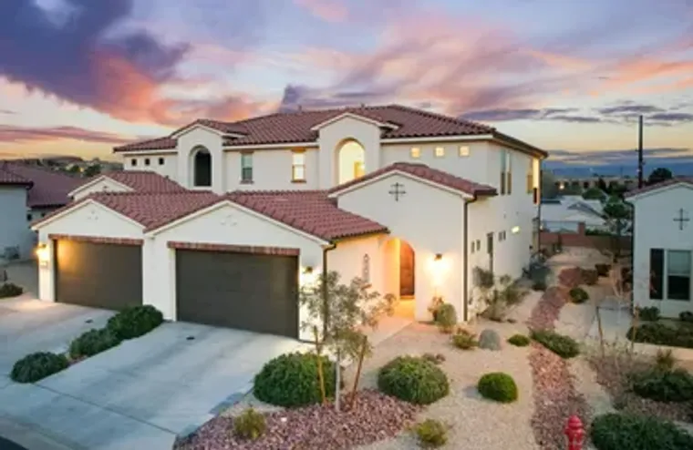 812 N VIA MODELO CIR, WASHINGTON, UT, 84..., Washington, UT 84780