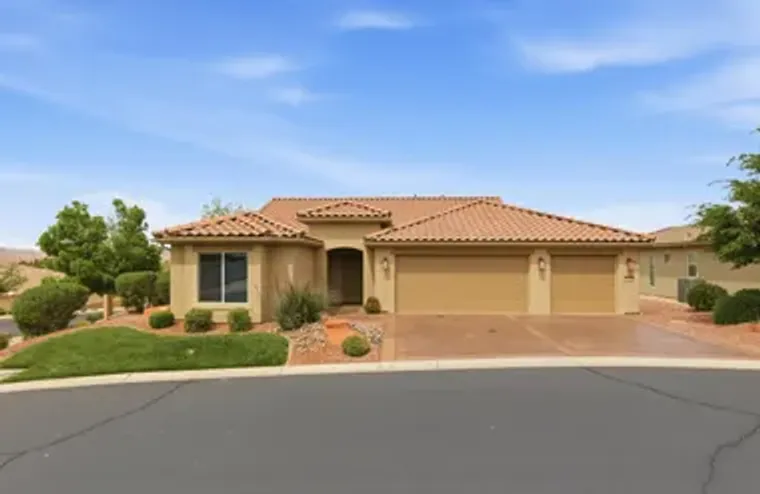 1608 W GARNET RIDGE DR, ST GEORGE, UT, 8..., St George, UT 84790
