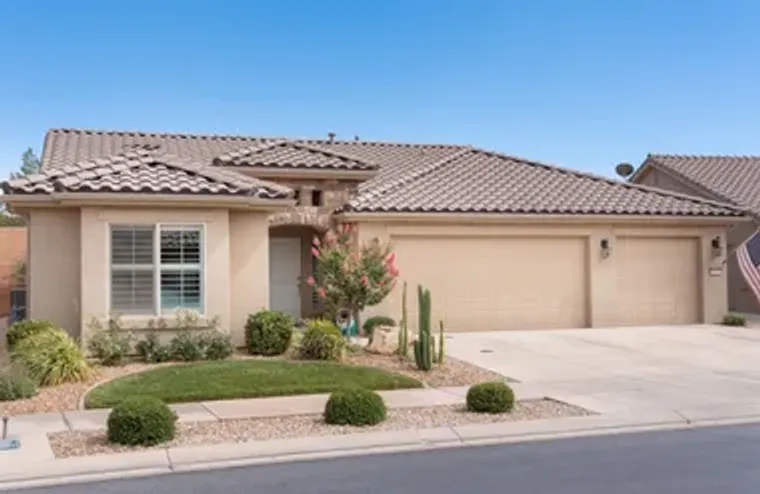 4263 S PAINTED FINCH DR, ST GEORGE, UT, ..., St George, UT 84790