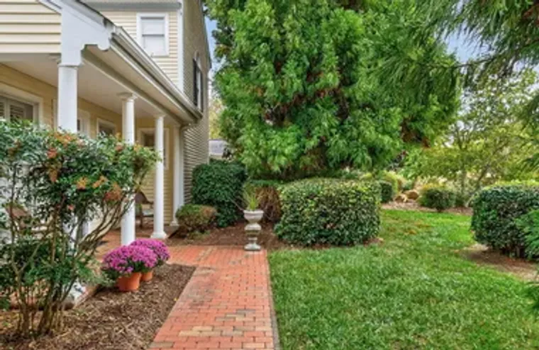 28 W MADISON, PITTSBORO, NC, 27312, Pittsboro, NC 27312