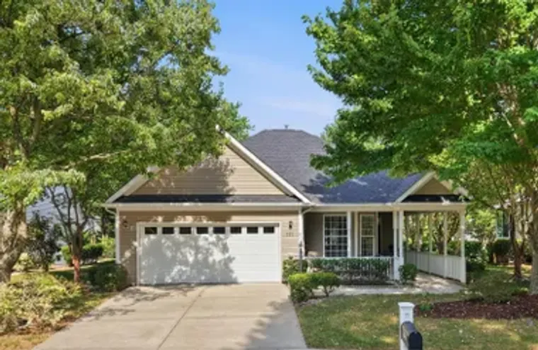 204 CRYSTAL BROOK LN, CARY, NC, 27519, Cary, NC 27519