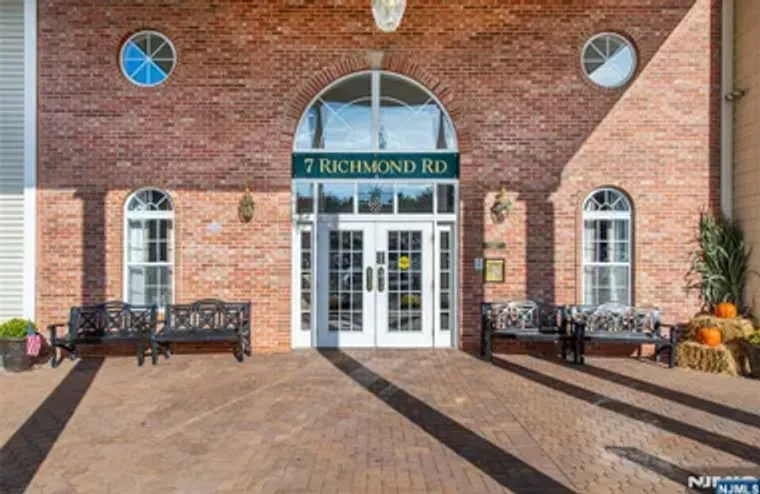 7311 RICHMOND RD # 311, WEST MILFORD, NJ..., West Milford, NJ 07480