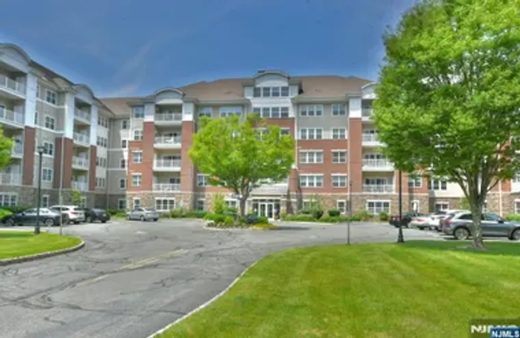 4202 WARRENS WAY # 202, WANAQUE, NJ, 074..., Wanaque, NJ 07465