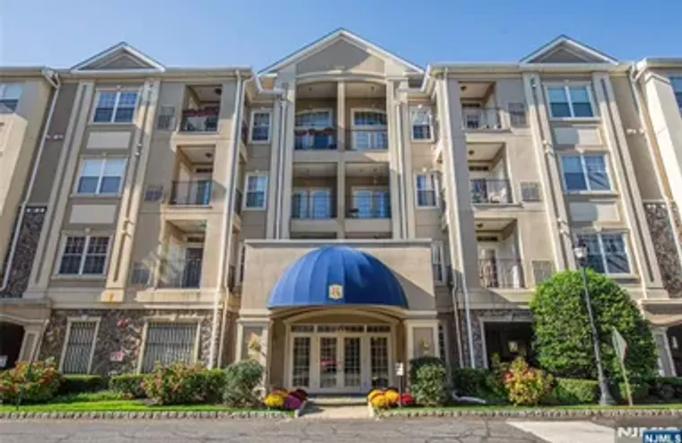 6102 HARCOURT RD # 519, CLIFTON, NJ, 070..., Clifton, NJ 07013