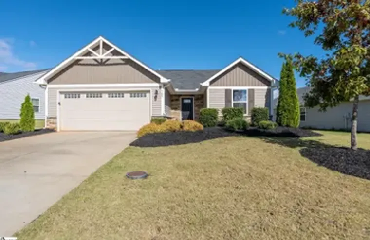 105 FAIRMEADOW WAY, GREENVILLE, SC, 2961..., Greenville, SC 29617