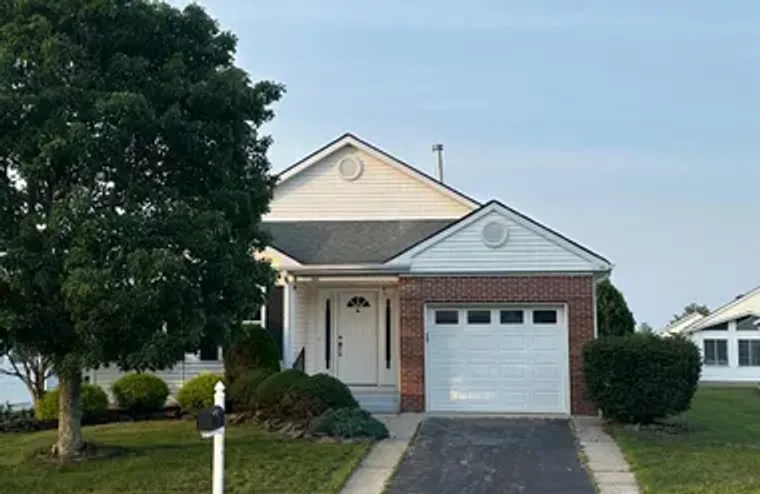 156 PRINCE CHARLES DR, TOMS RIVER, NJ, 0..., Toms River, NJ 08757