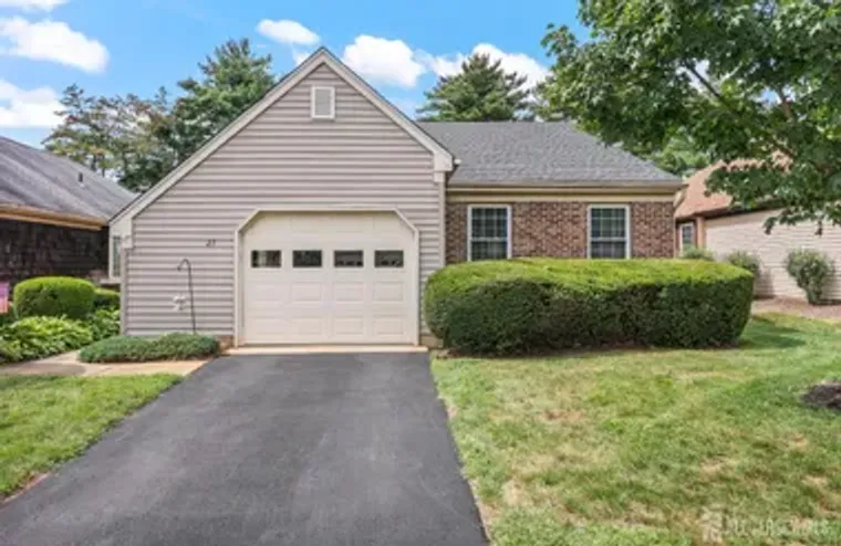 27 MARTIN VAN BUREN DR, MONROE, NJ, 0883..., Monroe, NJ 08831