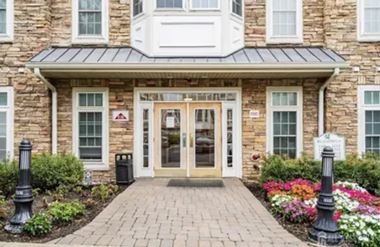 1204 CEDAR VILLAGE BLVD # 204, EAST BRUN..., East Brunswick, NJ 08816