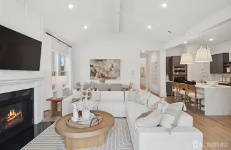 22 BREWER WAY # 25, PLAINSBORO, NJ, 0853..., Plainsboro, NJ 08536