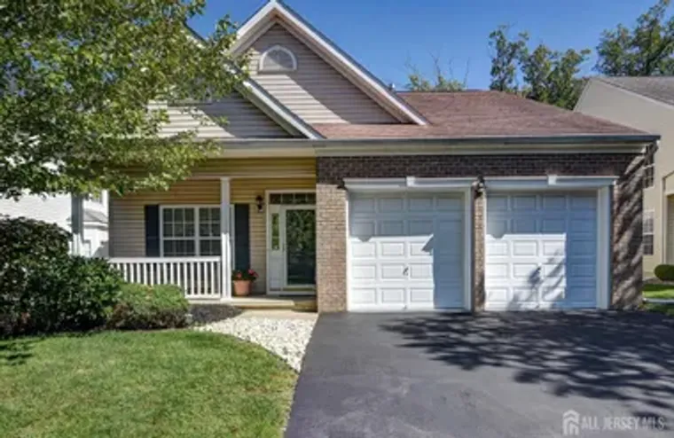 24 HOLLY HOUSE DR, HELMETTA, NJ, 08828, Helmetta, NJ 08828