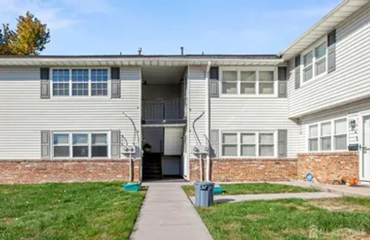 10 CALIFORNIA CT A, MATAWAN, NJ, 07747, Matawan, NJ 07747