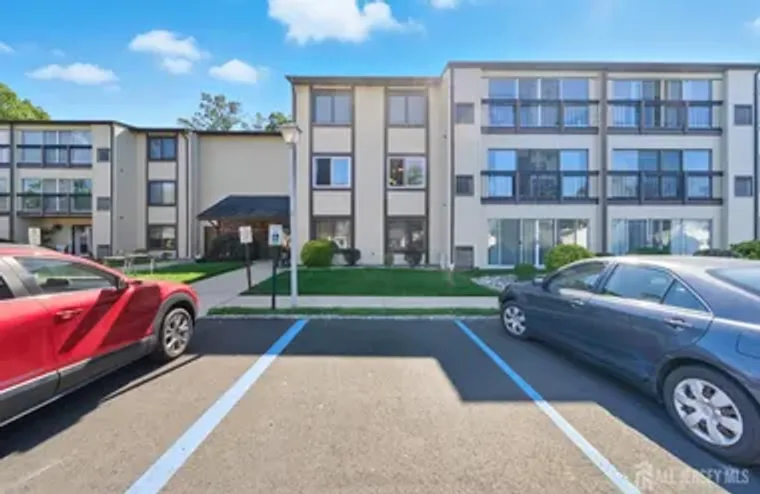 277 CROSSE DR APT 2C, MONROE, NJ, 08831, Monroe, NJ 08831