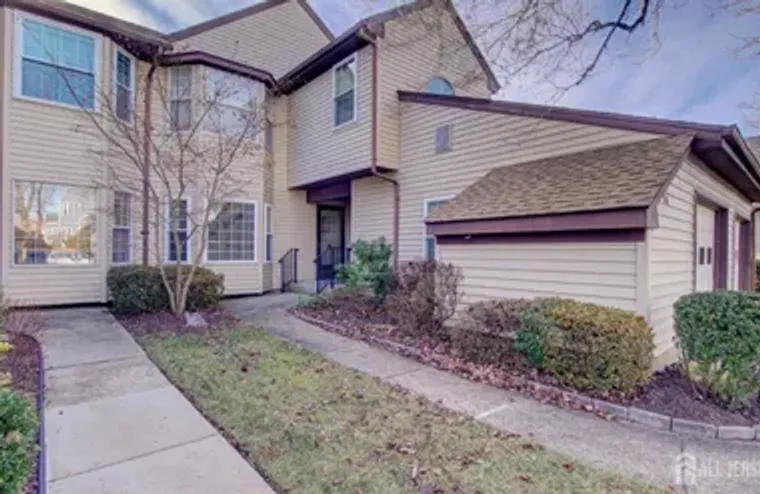 5A HILLSBOROUGH DR, MONROE, NJ, 08831, Monroe, NJ 08831