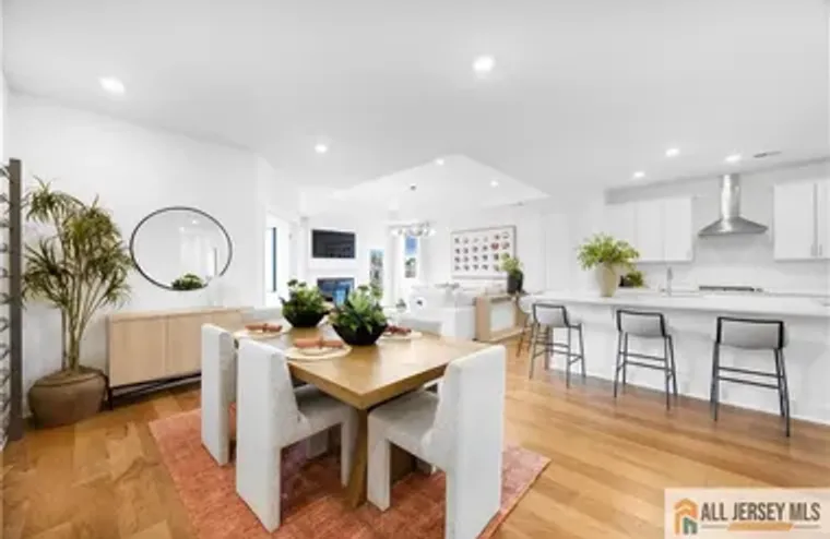 11 WEMBLEY CT, MONROE, NJ, 08831, Monroe, NJ 08831