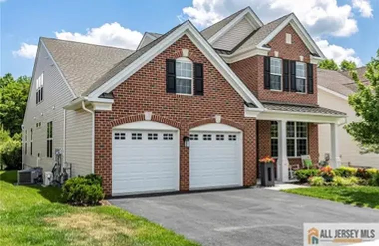 40 INVERNESS DR, SOUTH BRUNSWICK, NJ, 08..., South Brunswick, NJ 08824