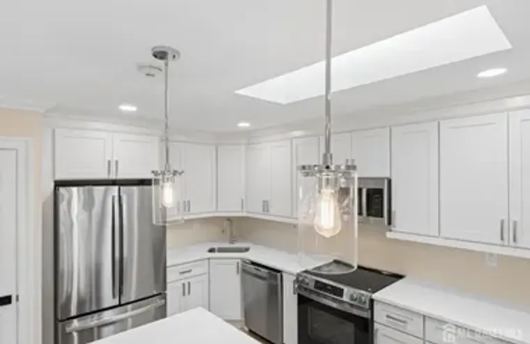 3-A SURREY CT, MONROE, NJ, 08831, Monroe, NJ 08831