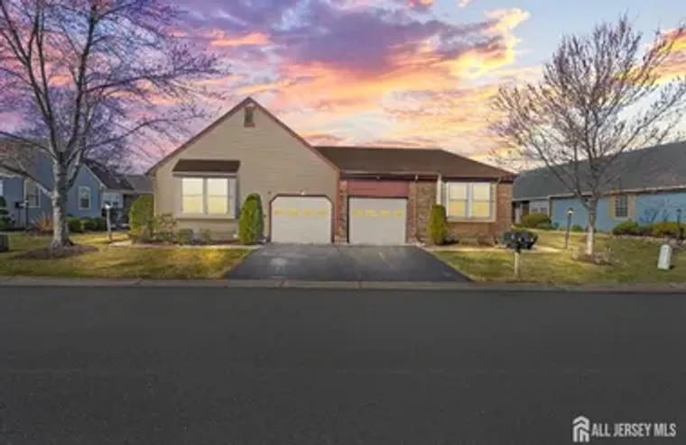 19 JOHN PAUL JONES DR B, MONROE, NJ, 088..., Monroe, NJ 08831