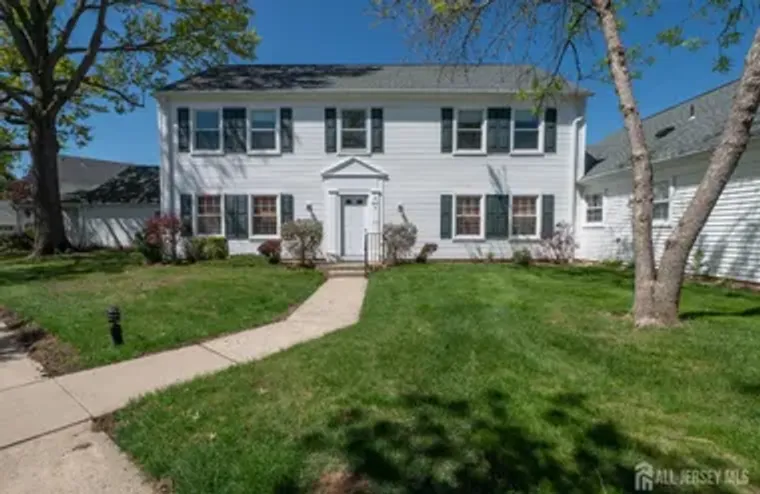 487 SOMERSET LN N, MONROE, NJ, 08831, Monroe, NJ 08831