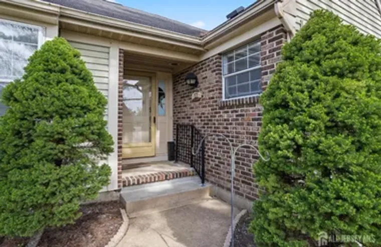 173 CONCORDIA CIR, MONROE, NJ, 08831, Monroe, NJ 08831