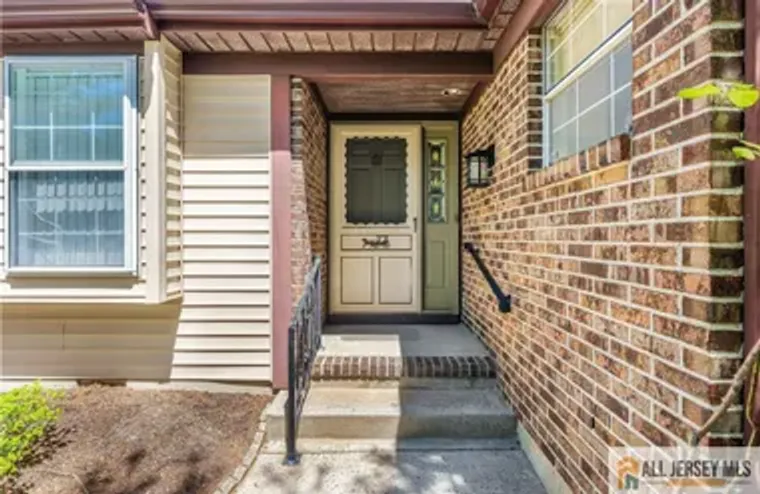 2 ETHAN ALLEN DR, MONROE, NJ, 08831, Monroe, NJ 08831