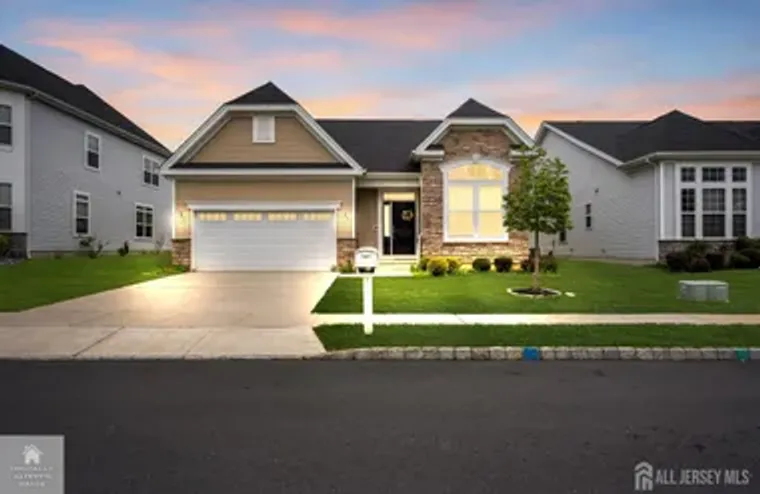 43 BERNINI WAY, SOUTH BRUNSWICK, NJ, 088..., South Brunswick, NJ 08852