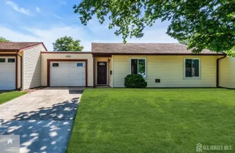 150 MACLURA PLZ C, MONROE, NJ, 08831, Monroe, NJ 08831