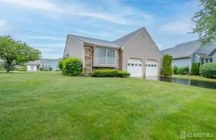 6 FRANKLIN PIERCE DR, MONROE, NJ, 08831, Monroe, NJ 08831