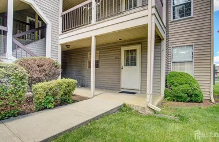 124 CONCORDIA CIR A, MONROE, NJ, 08831, Monroe, NJ 08831