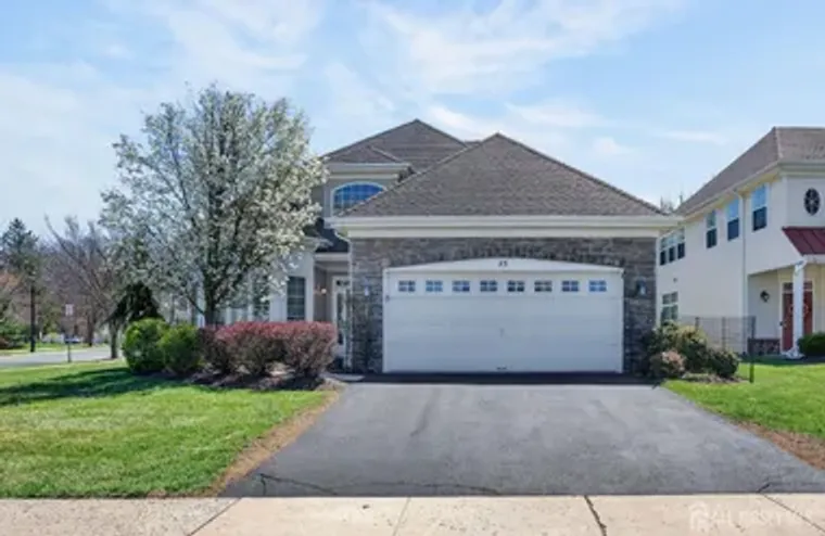 23 SCHINDLER CT, FRANKLIN TWSP, NJ, 0887..., Franklin Twsp, NJ 08873