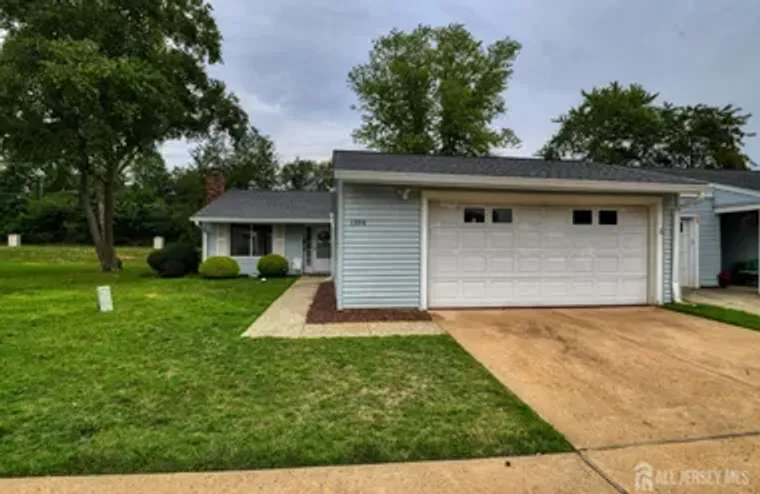 130-A BALSAM PLZ, MONROE, NJ, 08831, Monroe, NJ 08831