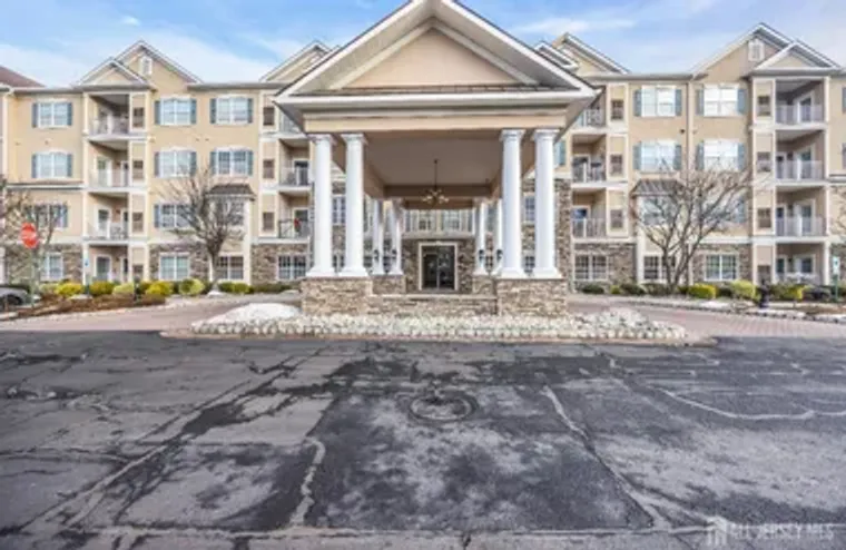 540 CRANBURY RD 219, EAST BRUNSWICK, NJ,..., East Brunswick, NJ 08816