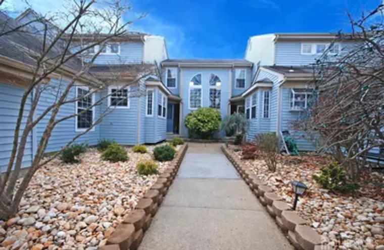 5 CAMBRIDGE DR, MONROE, NJ, 08831, Monroe, NJ 08831