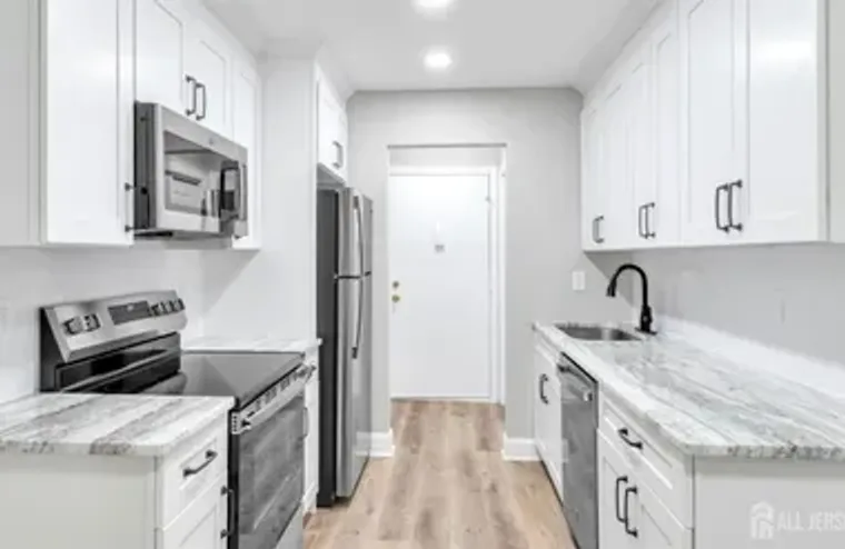 204 COVERED BRIDGE BLVD K, MANALAPAN, NJ..., Manalapan, NJ 07726