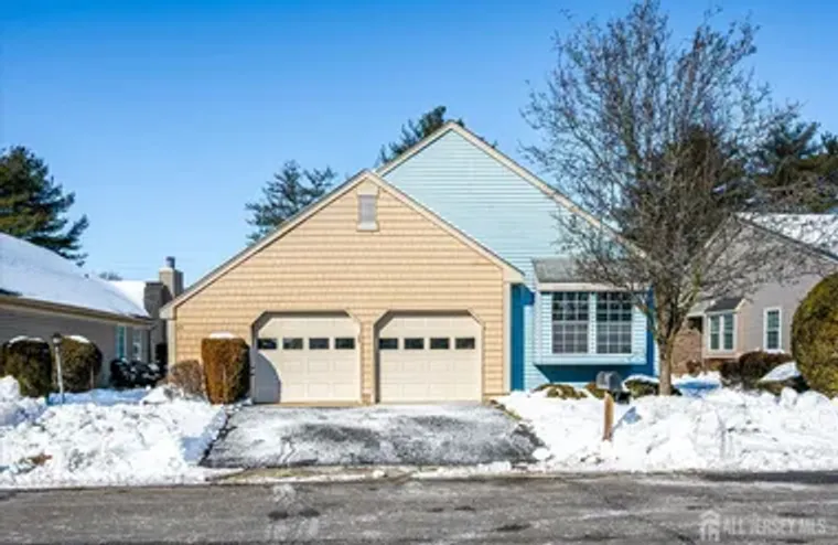 25 MARTIN VAN BUREN DR, MONROE, NJ, 0883..., Monroe, NJ 08831