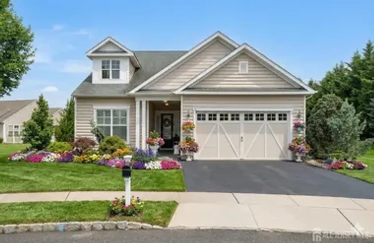 4 CITADEL CIR, MONROE, NJ, 08831, Monroe, NJ 08831